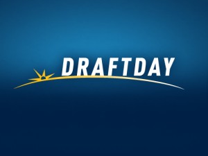 Draftday Dfs: Over $12,000 In Guaranteed Prizes + Free Entry For $1,000,000!